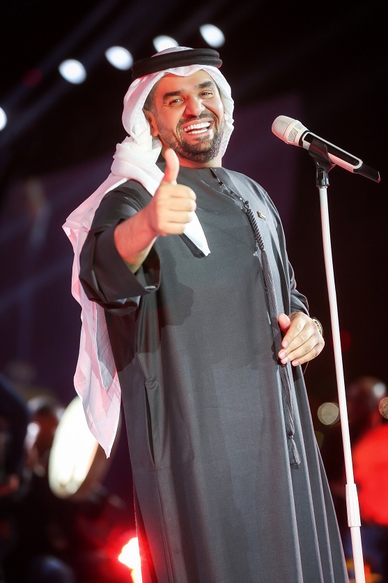 حسين الجسمى يستقبل العام الجديد من أبو ظبى ويفاجئ جمهوره بأغنيتين جديدتين اليوم السابع