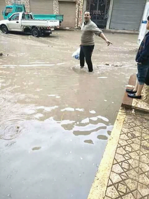 غرق الشوارع بنجع عبد الرواف