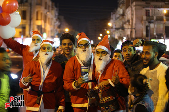 الاحتفال بالعام الجديد الاحتفال بالعام الجديد