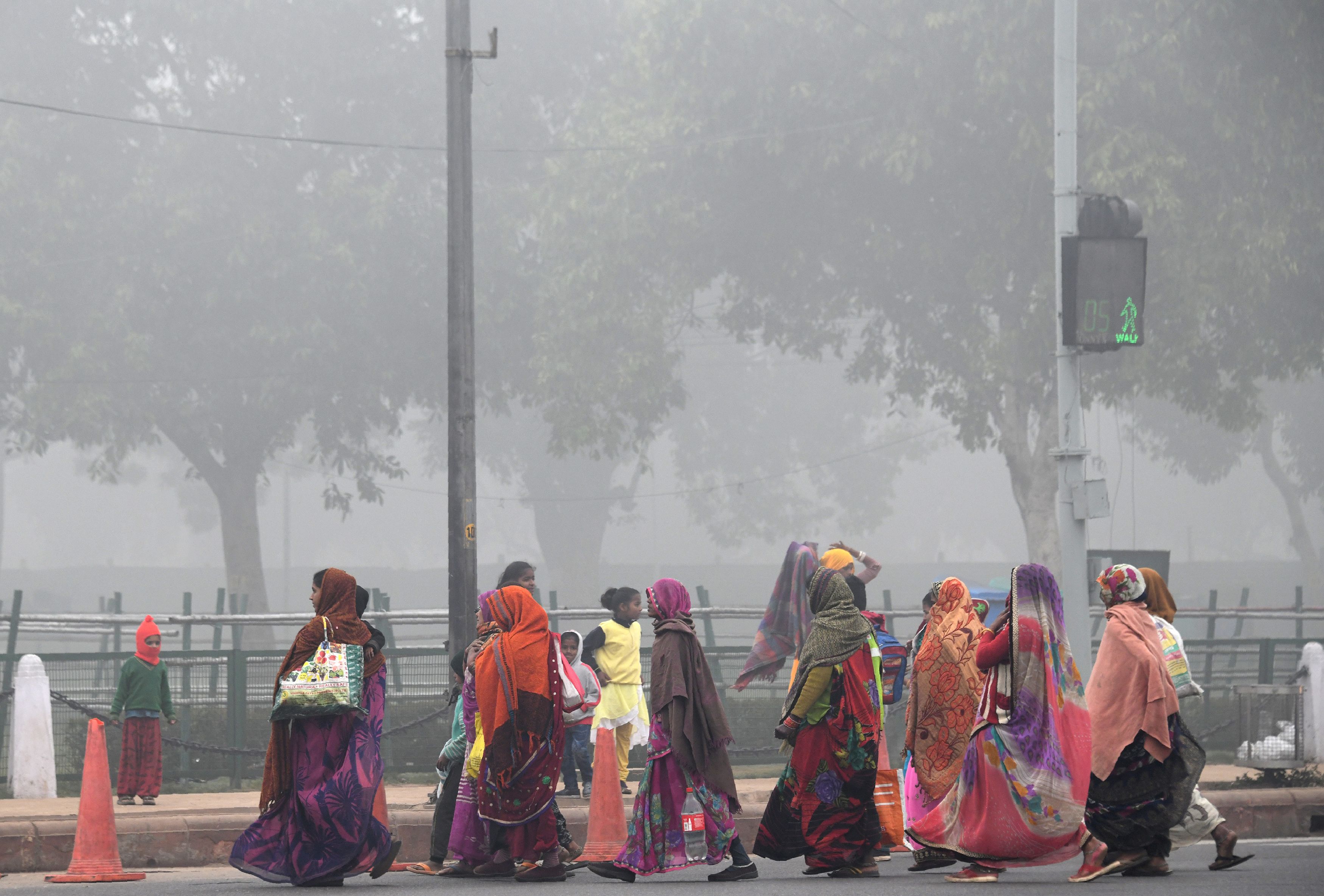 ضباب دخانى فى العاصمة الهندية نيودلهى