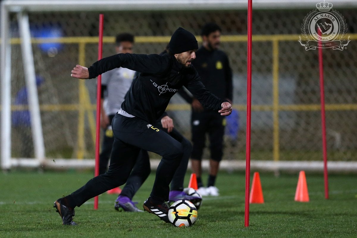 حسام غالى فى التدريبات