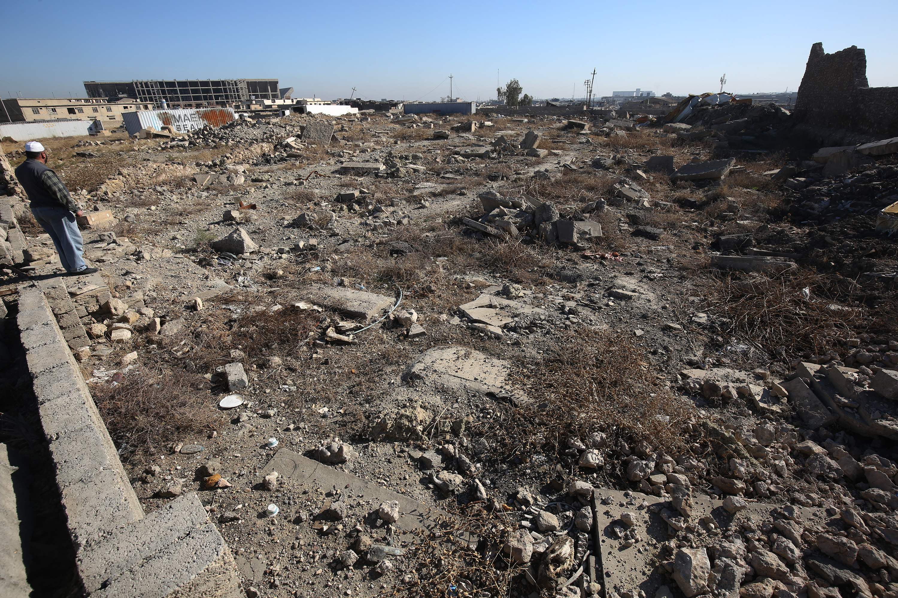 أرض مجرفة أثر إرهاب داعش فى الموصل