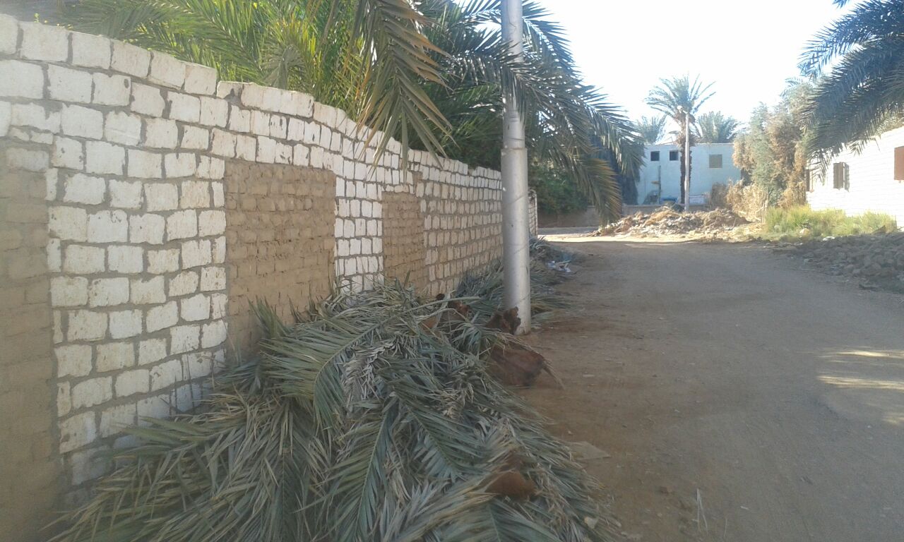 احد شوارع مدينة موط بها مخالفات