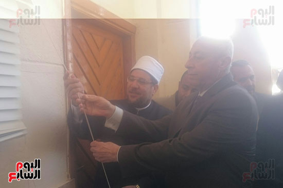 وزير-الاوقاف-يفتتح-المسجد