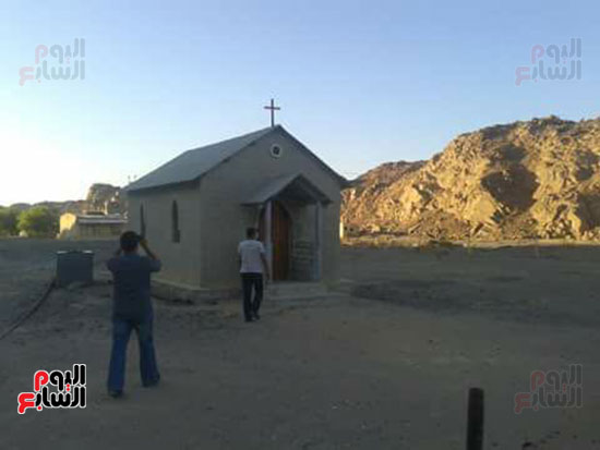 كنيسة القديسة بربارة أصغر كنائس مصر
