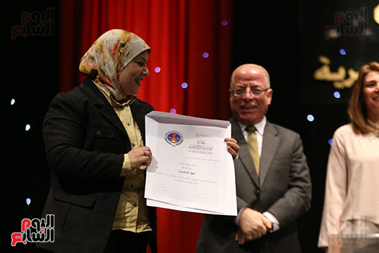 وزير الثقافة يكرم الفائزين بجائزة إحسان عبد القدوس (3)