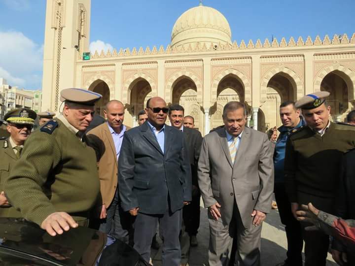 مدير أمن الغربيه يتفقد خدمات تامين المسجد الاحمدي