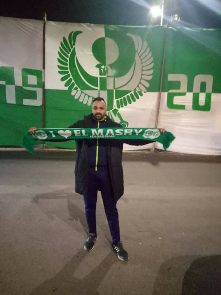 احد المشجعين احد المشجعين