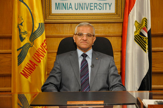 الدكتور-جمال-أبو-المجد-رئيس-جامعة-المنيا