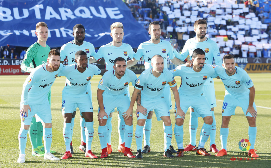 فريق برشلونة فريق برشلونة