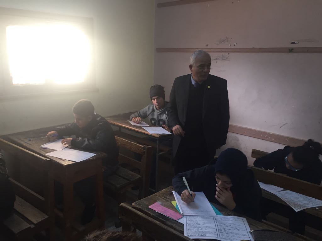 حجازي يتفقد سير امتحانات شهادة إتمام الدراسة بمرحلة التعليم الأساسي بالقاهرة (6)