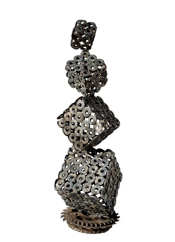 أحد أعمالها أحد أعمالها