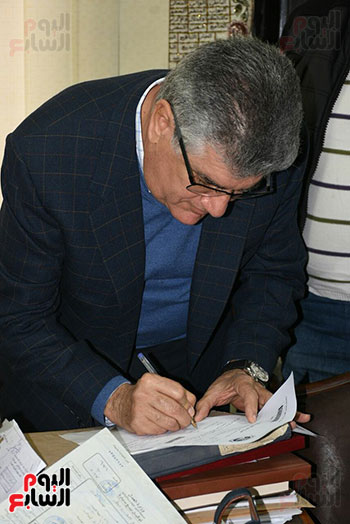 عبد الحكيم عبد الناصر (8)