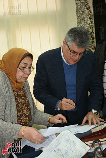 عبد الحكيم عبد الناصر (4)