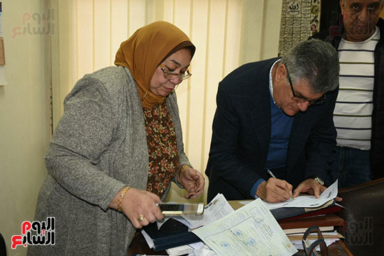 عبد الحكيم عبد الناصر (1)