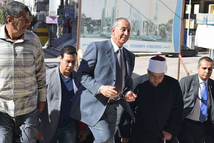 وزير الأوقاف يتفقد مسجد الدهار الكبير
