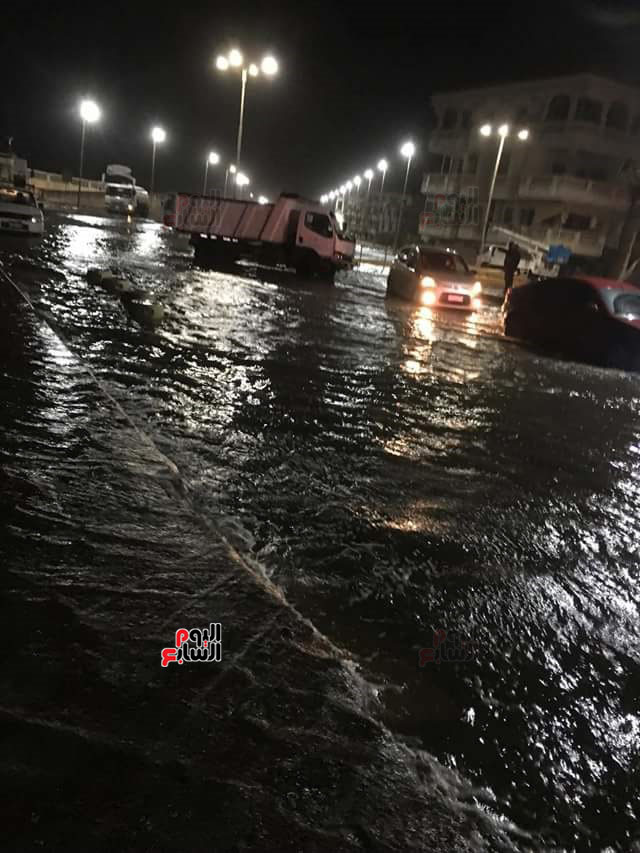 غرق الشوارع 