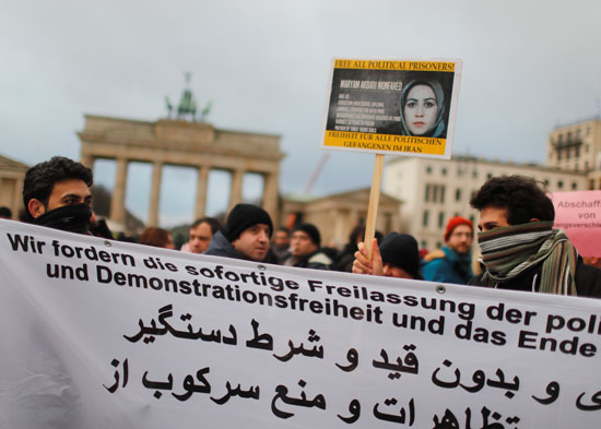 احتجاجات فى برلين لدعم مظاهرات إيران
