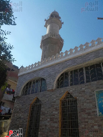 2-المئذنة-الاثرية-بمسجد-الامير-احمد-بن-شديد-بعد-تغيير-معالم-المسجد