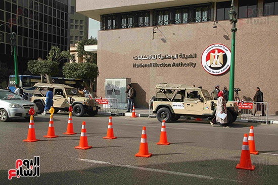وصول قوات حماية المواطن لمقر الهيئة الوطنية للانتخابات