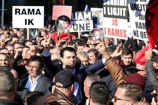 جانب من احتجاجات المعارضة فى ألبانيا 