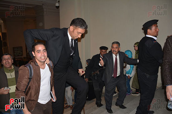 أطول-وأقصر-امرأة-فى-العالم-بالمتحف-المصرى-(6)