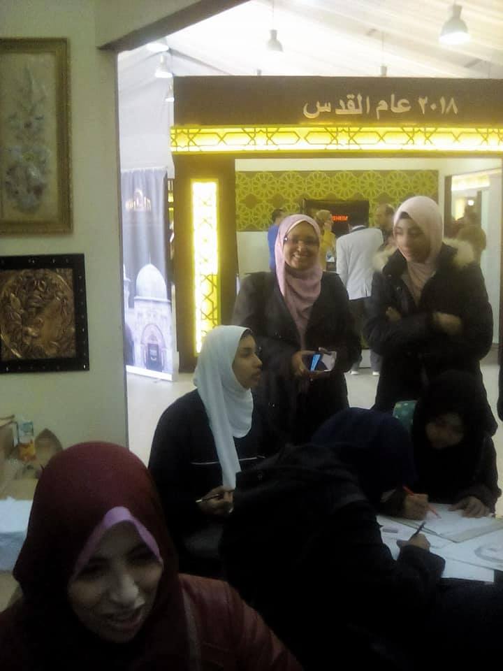          ابناء الاقصر يبدعون خلال معرض الكتاب بالقاهرة