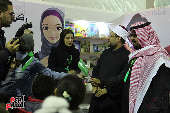 محمد مختار جمعة حلقة نقاشية بالجناح السعودي بمعرض الكتاب (20)