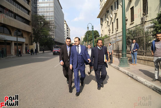 سمير عبد العظيم وكيل موسى مصطفى موسى رئيس حزب الغد (4)