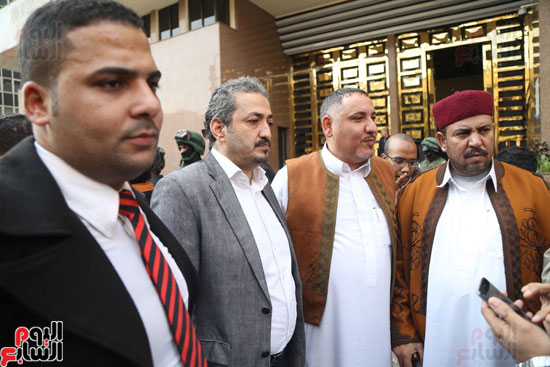 سمير عبد العظيم وكيل موسى مصطفى موسى رئيس حزب الغد (6)