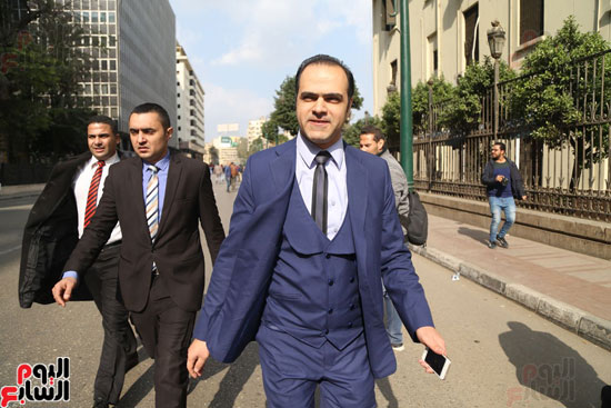 سمير عبد العظيم وكيل موسى مصطفى موسى رئيس حزب الغد (5)