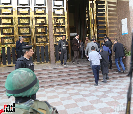 سمير عبد العظيم وكيل موسى مصطفى موسى رئيس حزب الغد (1)