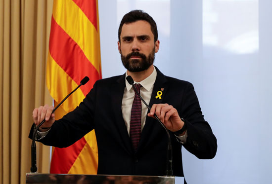 اعلان ارجاء جلسة تنصيب رئيس كتالونيا الجديد