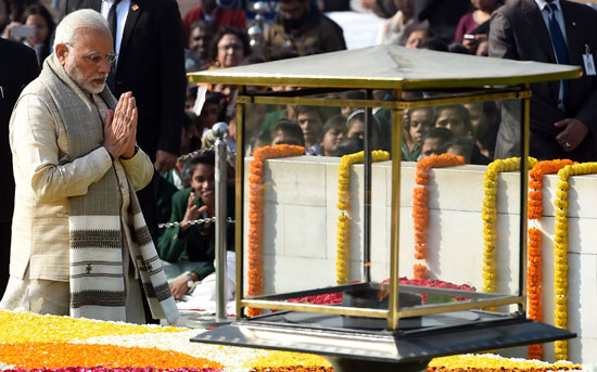 رئيس وزراء الهند يحيى ذكرى رحيل المهاتما غاندى