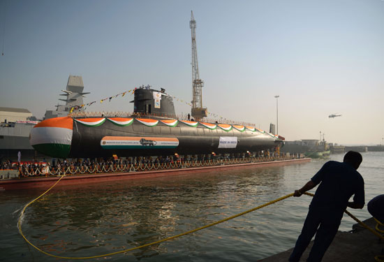 البحرية الهندية تطلق غواصة جديدة