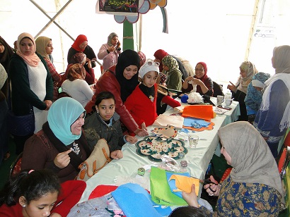 مخيم طفل قصور الثقافة يقدم مسابقات وورش وعروض فنية بمعرض الكتاب (16) - Copy