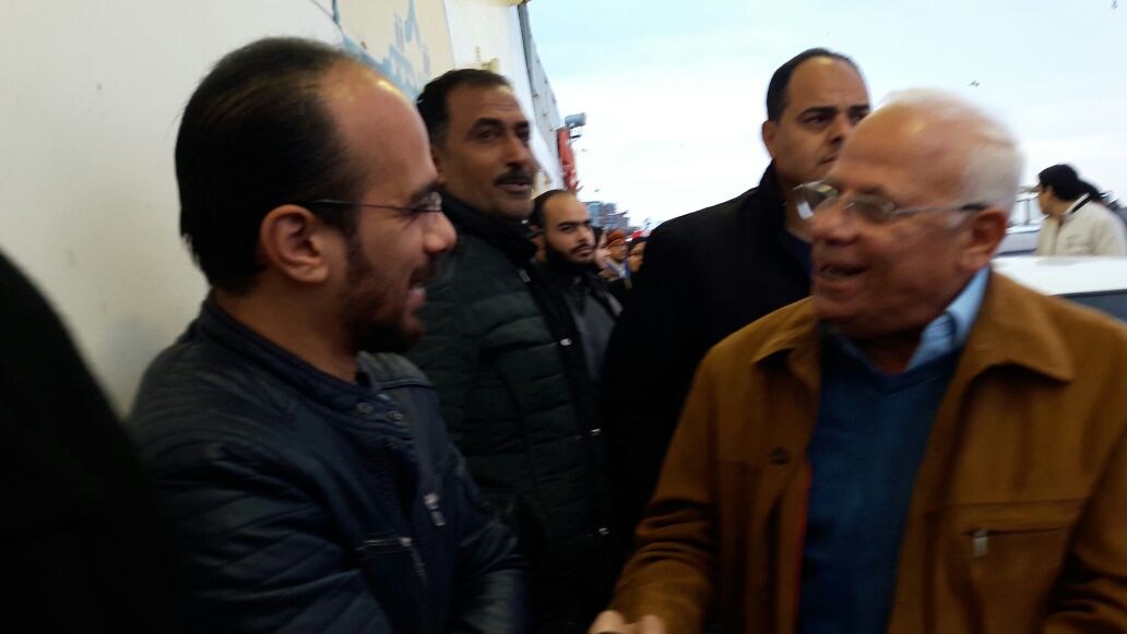محافظ بورسعيد يلتقى بالمواطنين