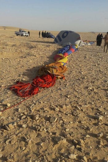 بالون آخر هبط اضطراريا دون مصابين بالأقصر