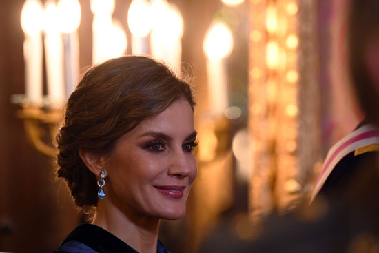 ملكة إسبانيا تحتفل بعيد الغطاس