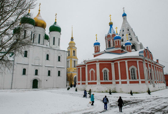 تساقط الثلج على المدن الروسية