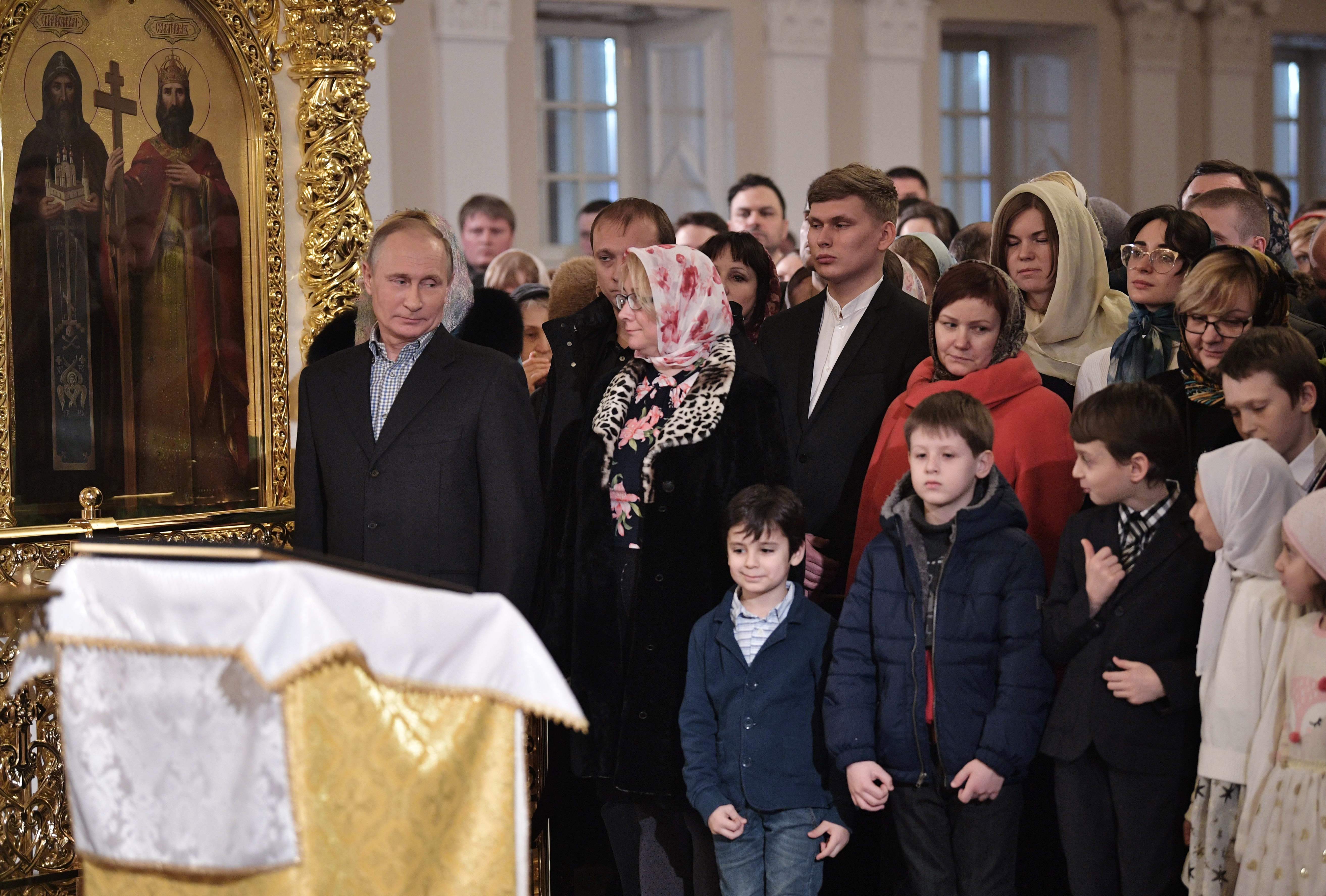 الرئيس الروسى يشارك فى احتفالات أعياد الميلاد