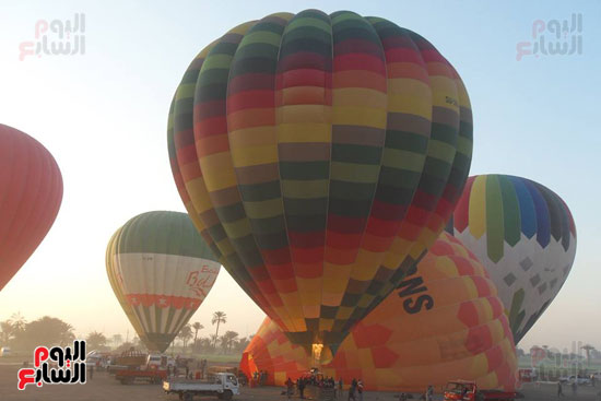 مناطيد الأقصر تستعد للإقلاع في سماء المدينة