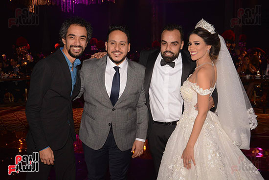 صور زفاف المخرج أحمد تمام وروميساء سامح (27)
