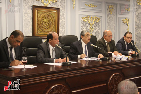  اجتماع لجنة الصناعة بمجلس النواب (2)