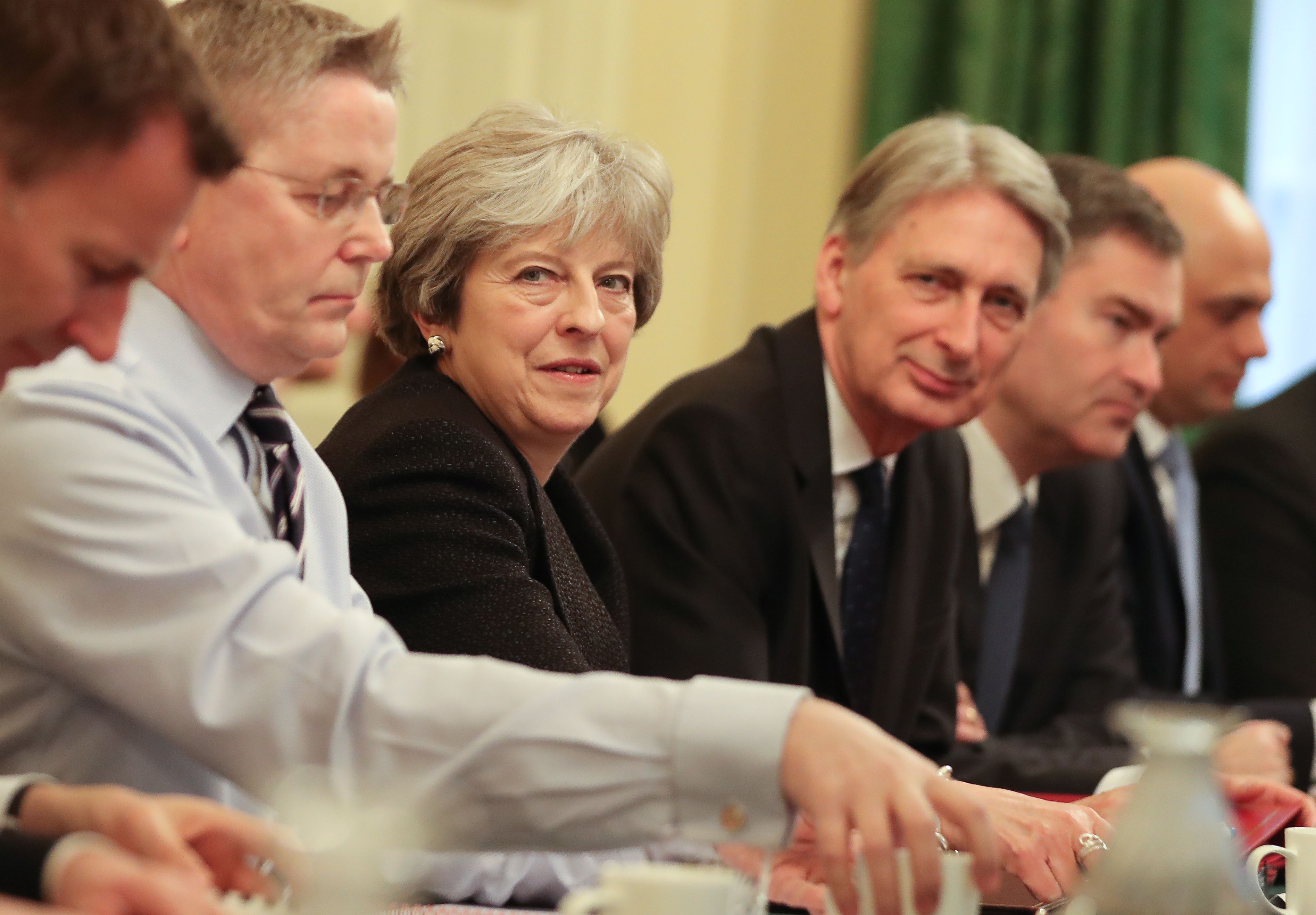 تيريزا ماى فى أول اجتماع لمجلس الوزراء البريطانى بالعام الجديد