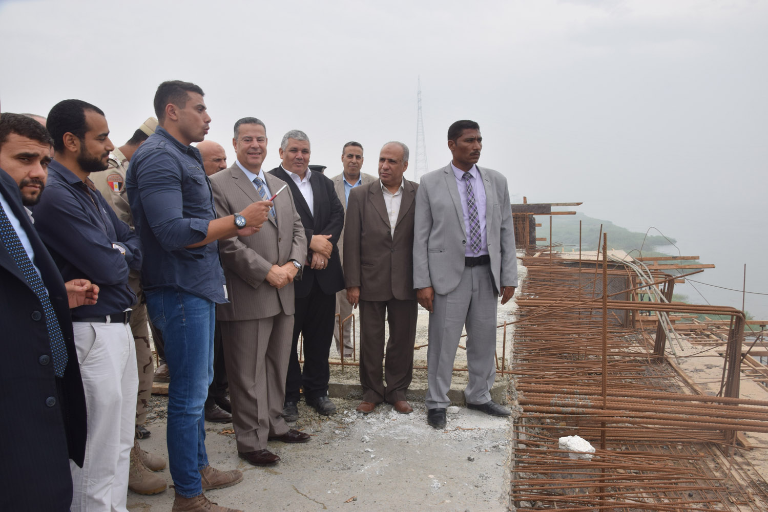 مشروع محور عدلى منصور  (13)
