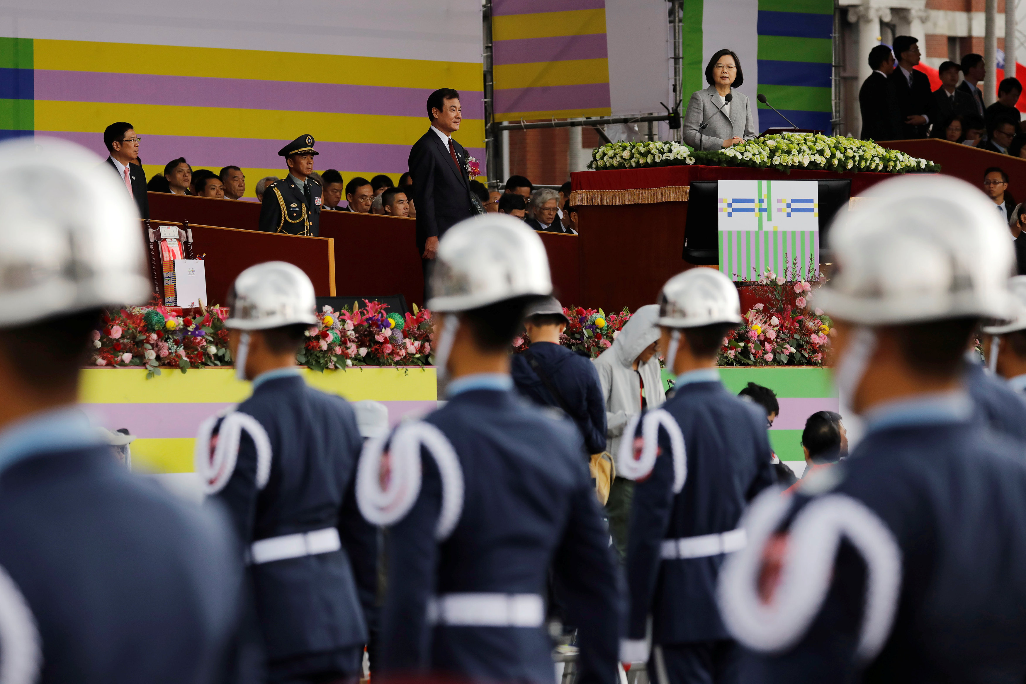 رئيسة تايوان تلقى كلمتها احتفالا باليوم الوطنى