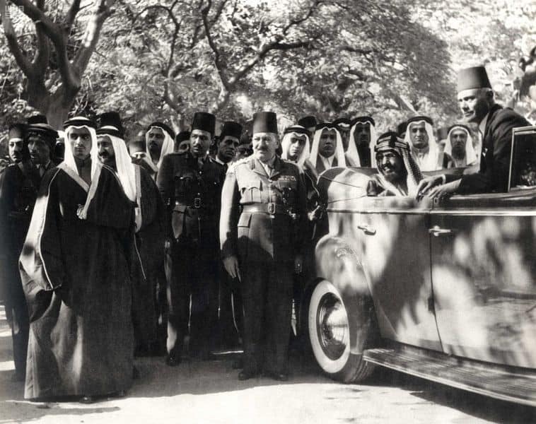 تعرف على تفاصيل أول زيارة ملكية للملك عبد العزيز آل سعود إلى مصر عام 1946 اليوم السابع