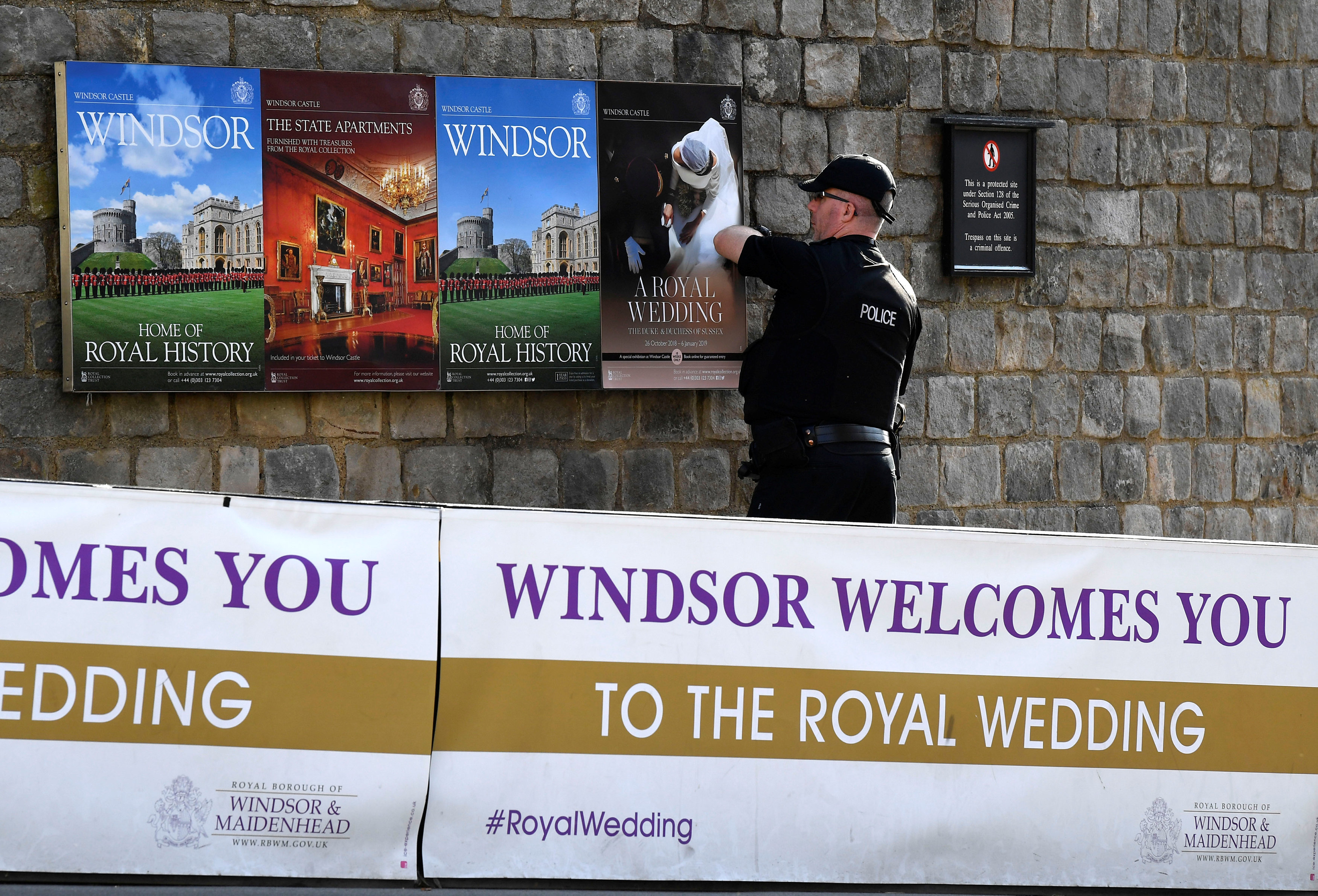 شوارع وندسور تستعد لاستقبال زفاف الأميرة أوجنى