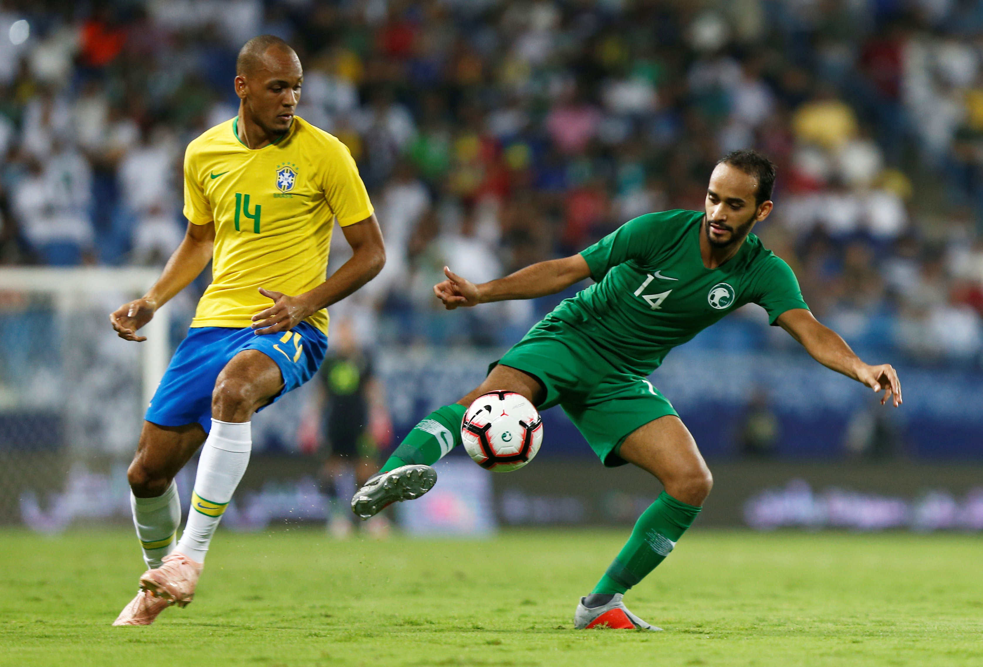 مباراة السعودية ضد البرازيل  (13)